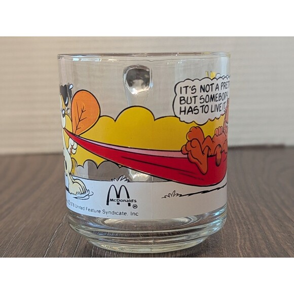 VTG 1978 McDonalds Garfield Glass Coffee Mug Its Not a Pretty Life Jim Davis - Picture 2 of 6